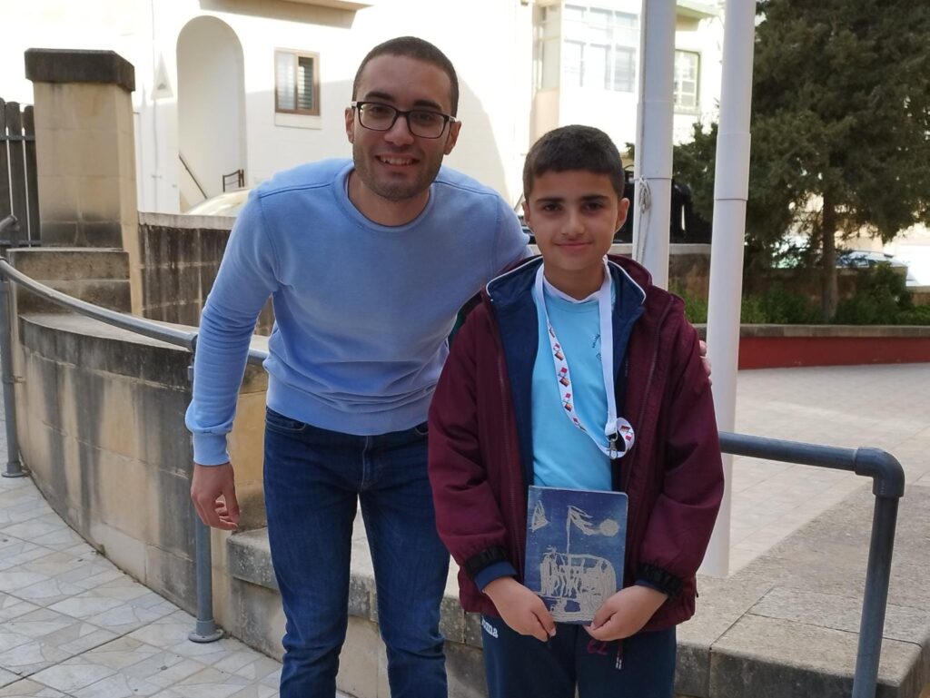 Picture of student and teacher