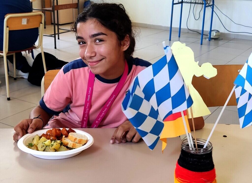 picture of student with food