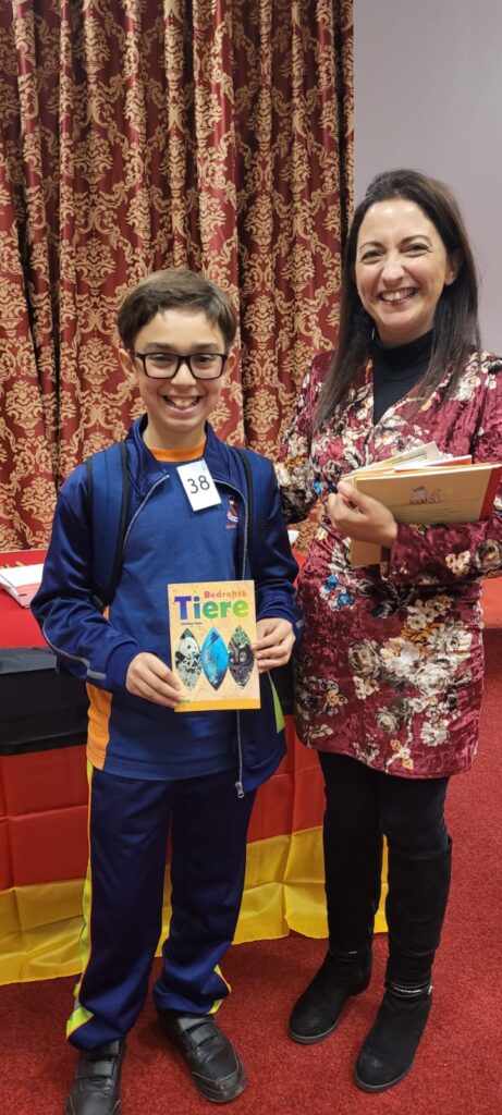 picture of student and teacher